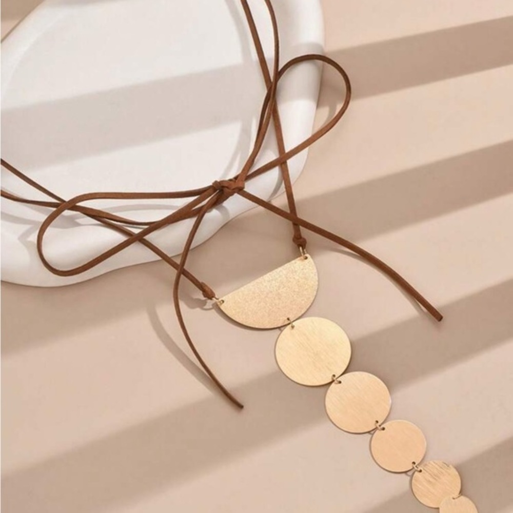 ✨NEW bohemian Gold Disc Leg Chain - Picture 2 of 2